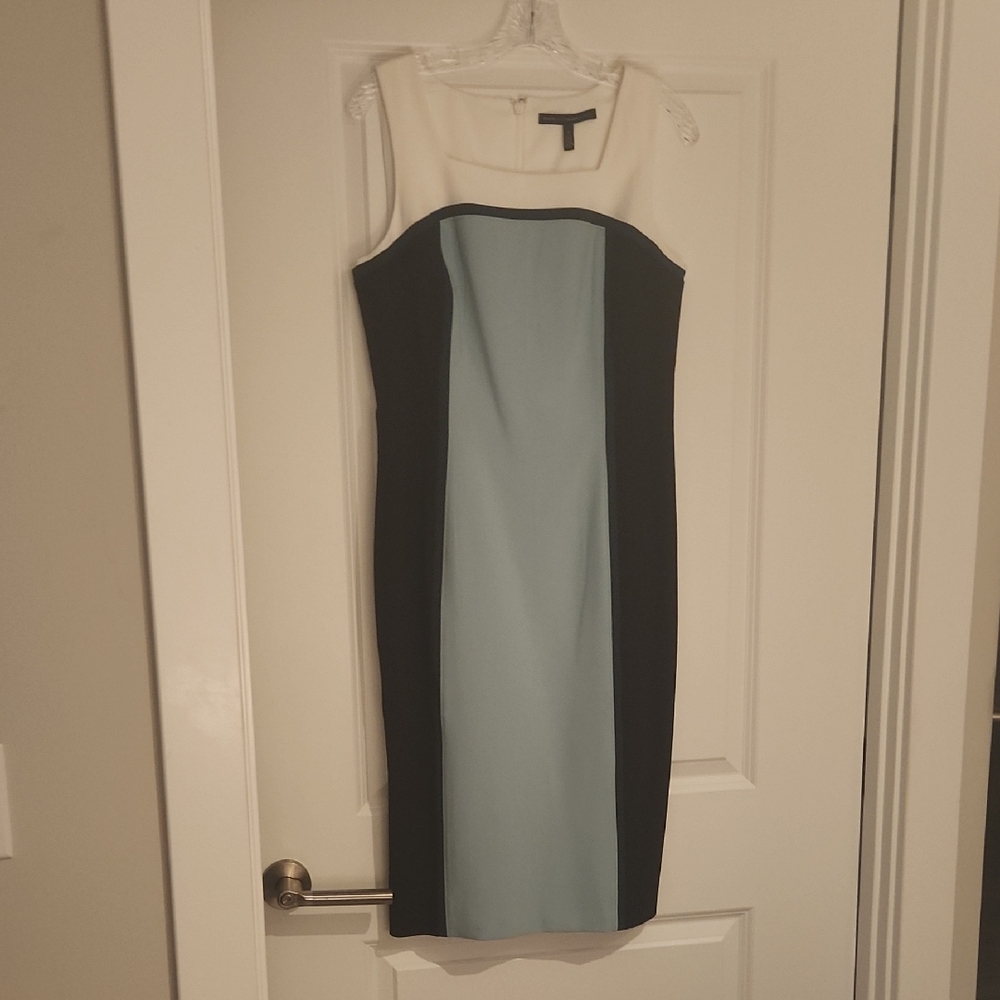 Chic Colorblock Midi Dress in Black, White, and Green